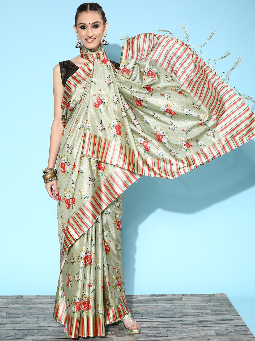 

Saree mall Floral Saree with Printed Border, Green