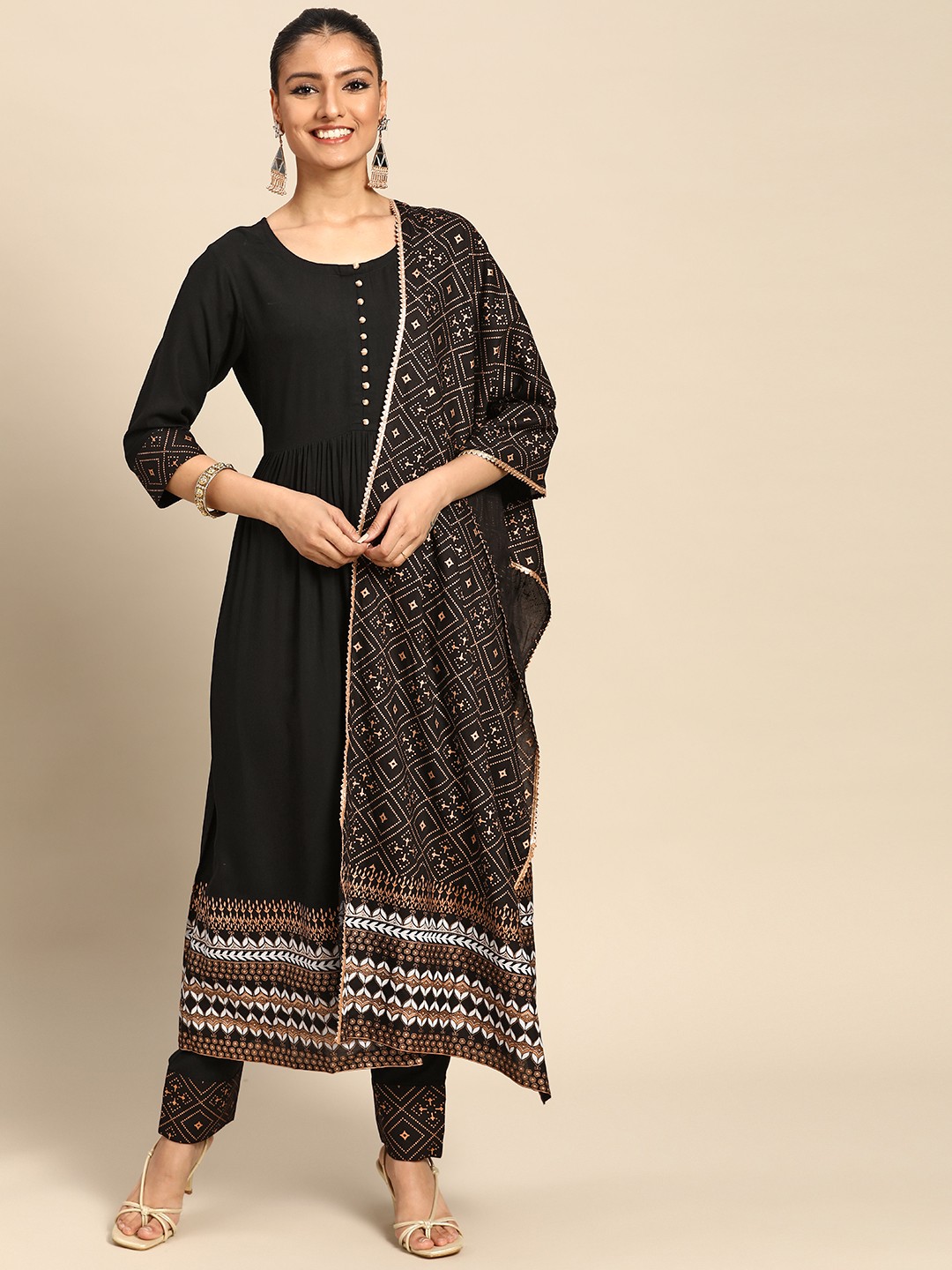 

Gerua By Libas Women Black Ethnic Motifs Printed Gotta Patti Kurta with Trousers