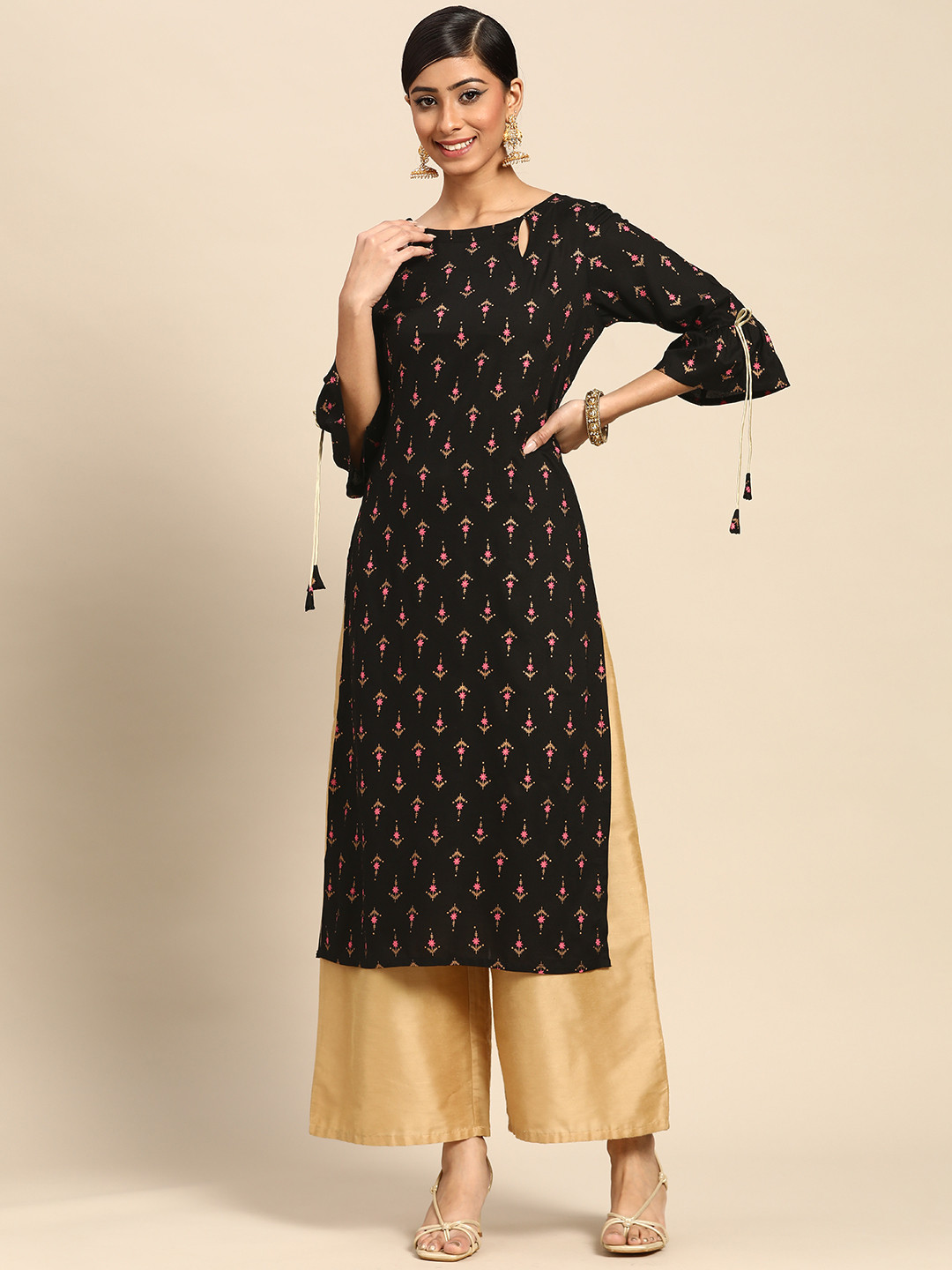 

Gerua By Libas Women Black Pink Ethnic Motifs Printed Keyhole Neck Bell Sleeves Kurta