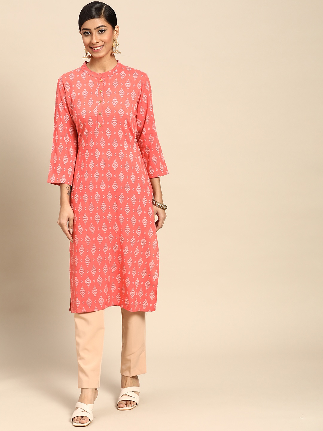 

Gerua By Libas Women Coral Ethnic Motifs Printed Kurta