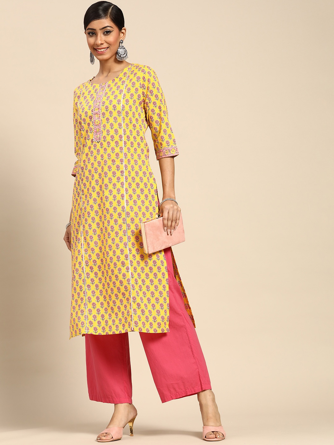 

Gerua By Libas Women Yellow Pink Ethnic Motifs Printed Gotta Patti Kurta