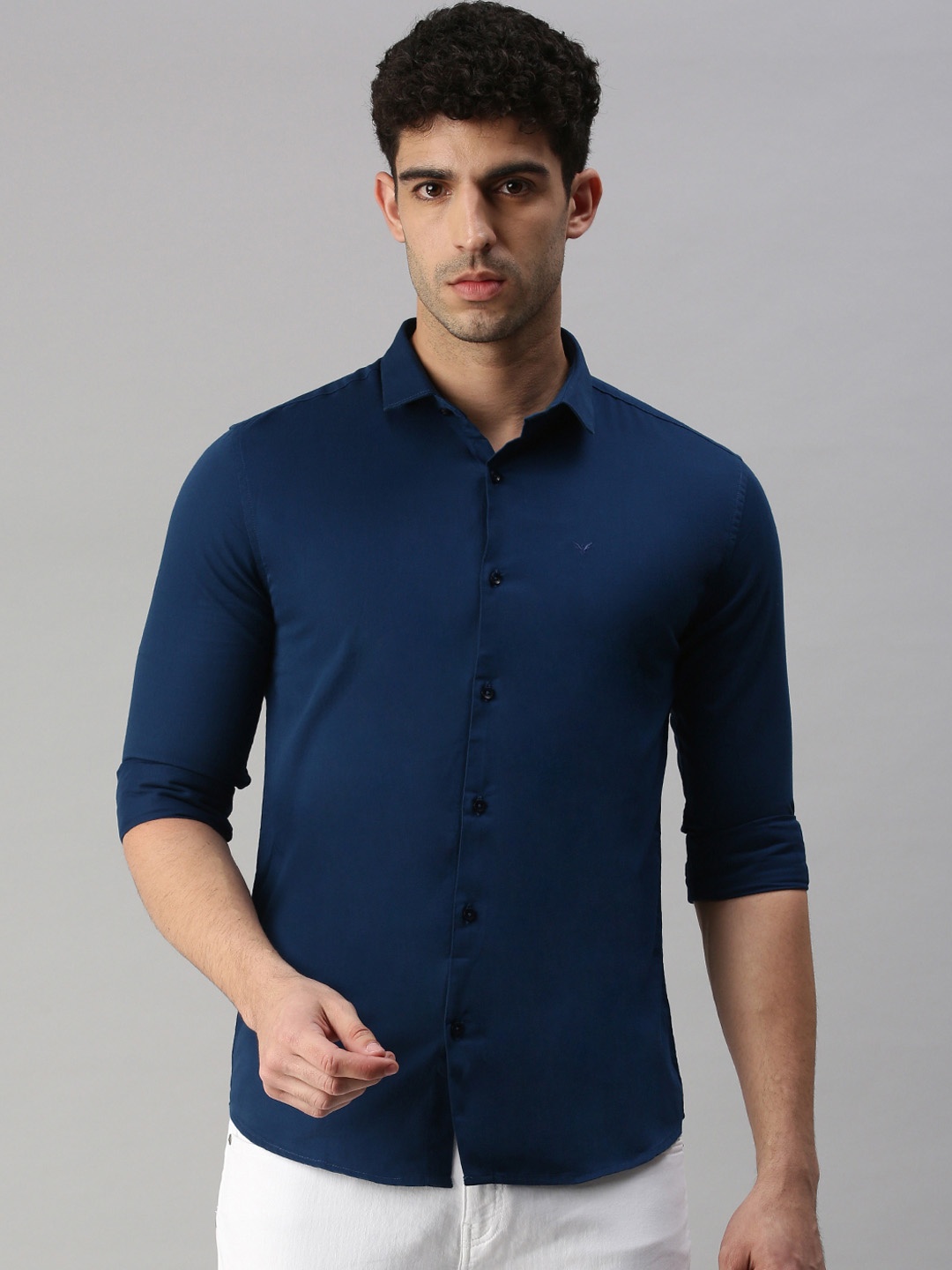 

SHOWOFF Men Blue Premium Slim Fit Casual Shirt