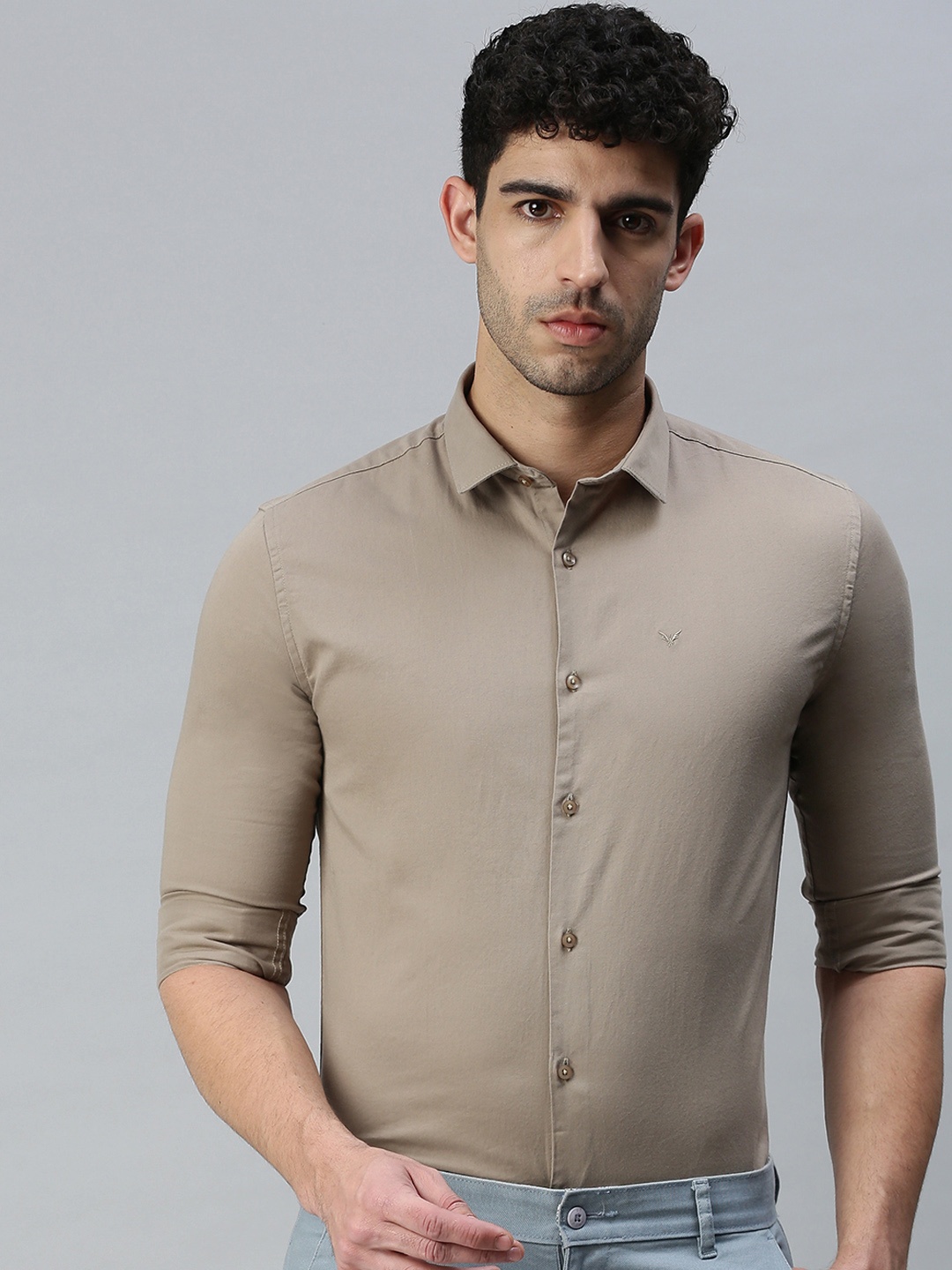 

SHOWOFF Men Beige Premium Slim Fit Casual Shirt