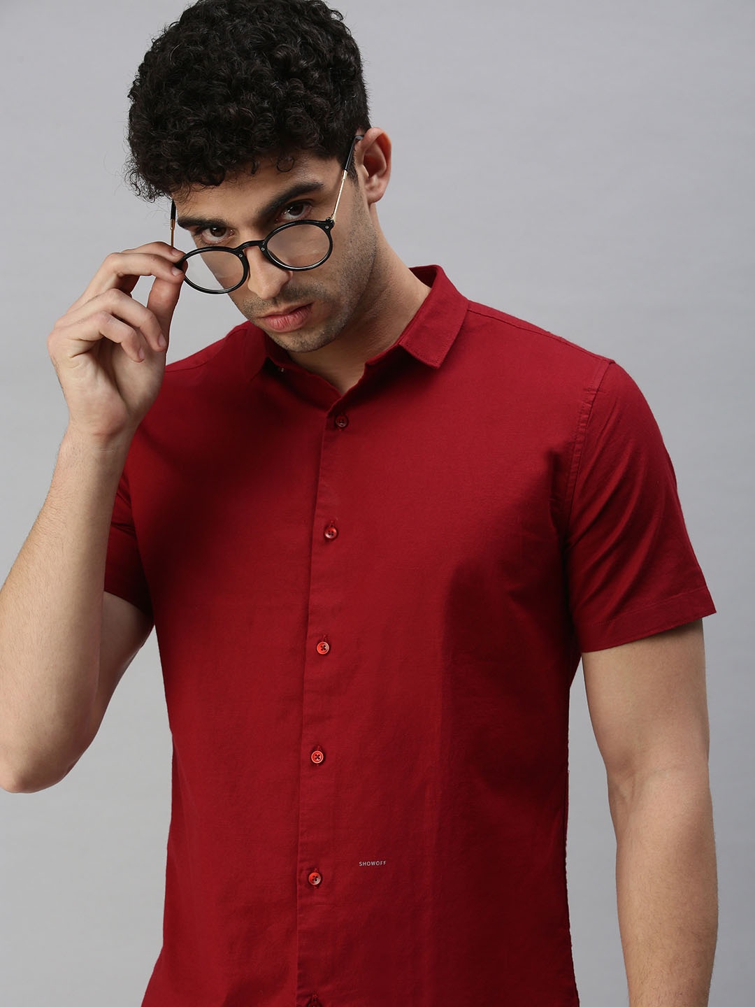 

SHOWOFF Men Maroon Premium Slim Fit Cotton Casual Shirt