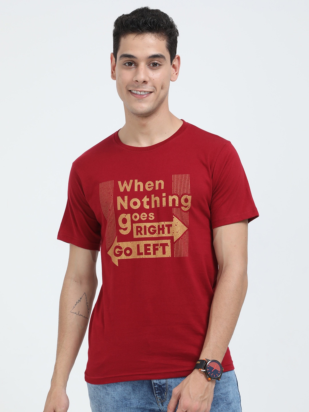 

Fleximaa Men Maroon Typography Printed T-shirt