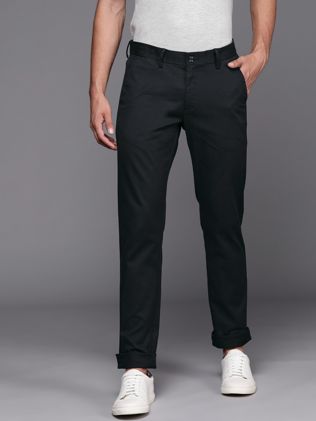 

Allen Solly Men Black Solid Slim Fit Trousers