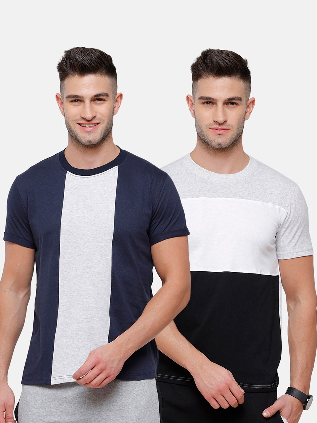 

MADSTO Men Pack Of 2 Black & Navy Blue Colourblocked Slim Fit T-shirt