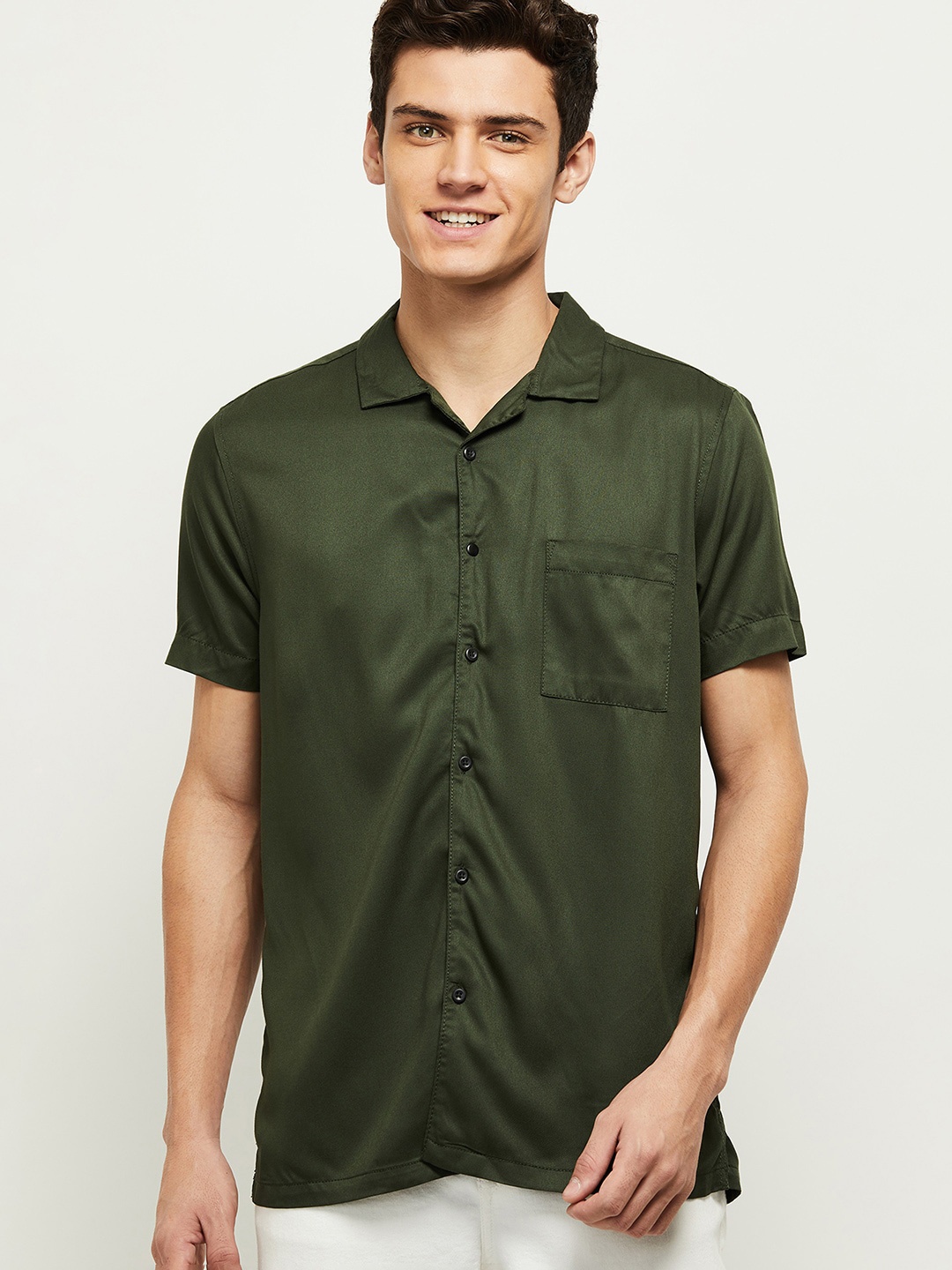 

max Men Olive Green Casual Shirt