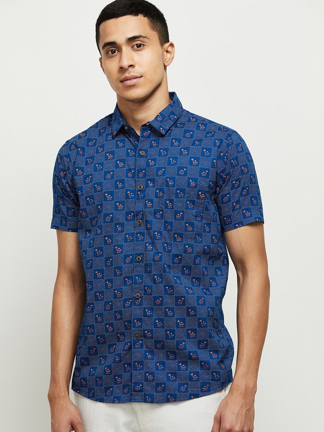 

max Men Navy Blue Printed Casual Shirt