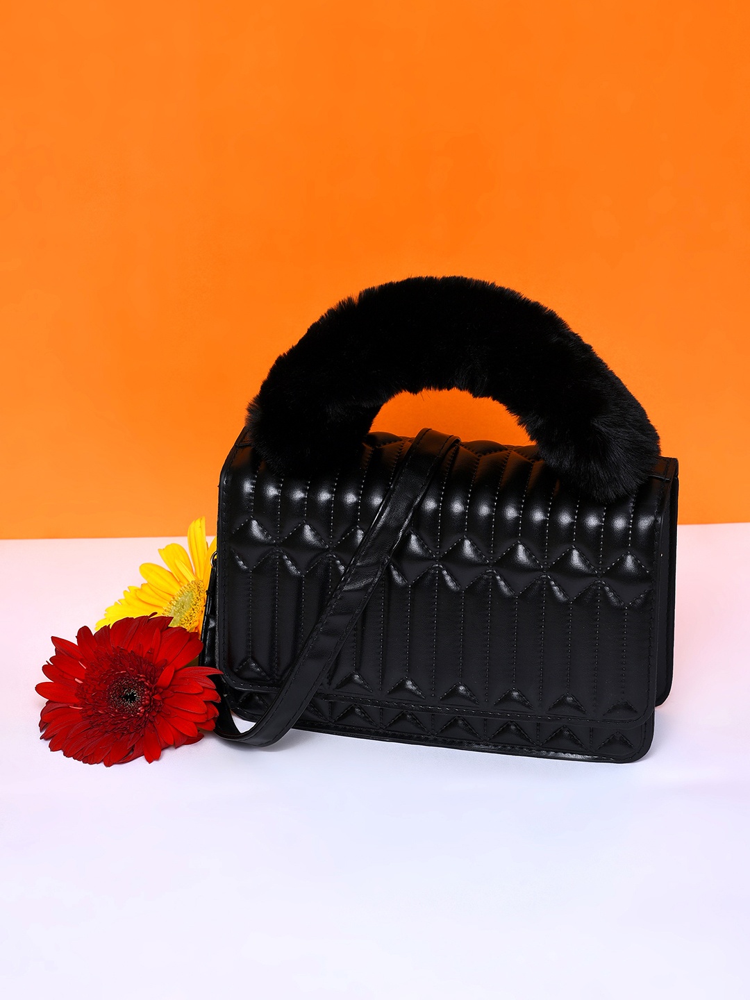 

HAUTE SAUCE by Campus Sutra Black Textured PU Structured Handheld Bag with Quilted