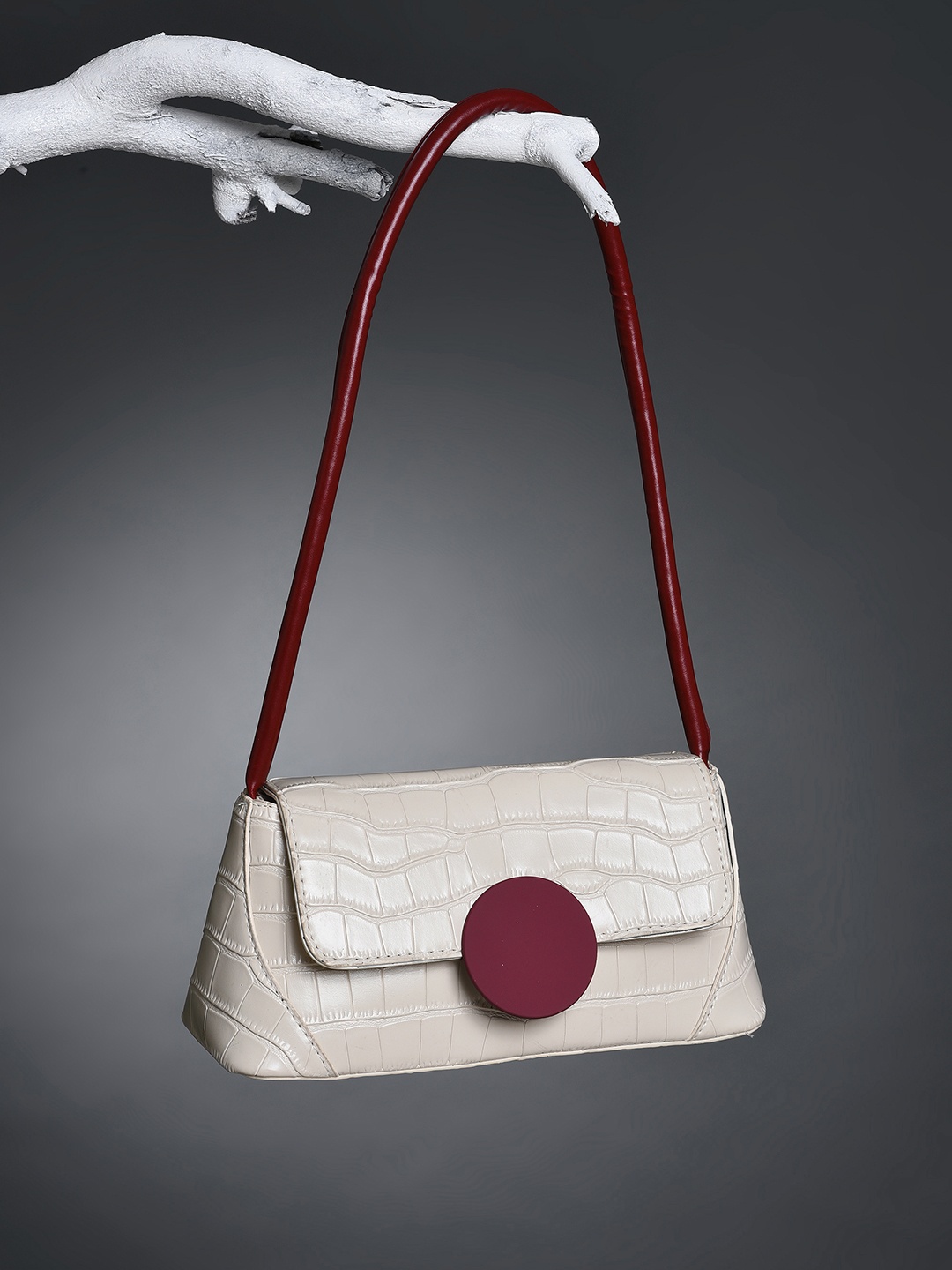 

HAUTE SAUCE by Campus Sutra White Textured PU Structured Handheld Bag