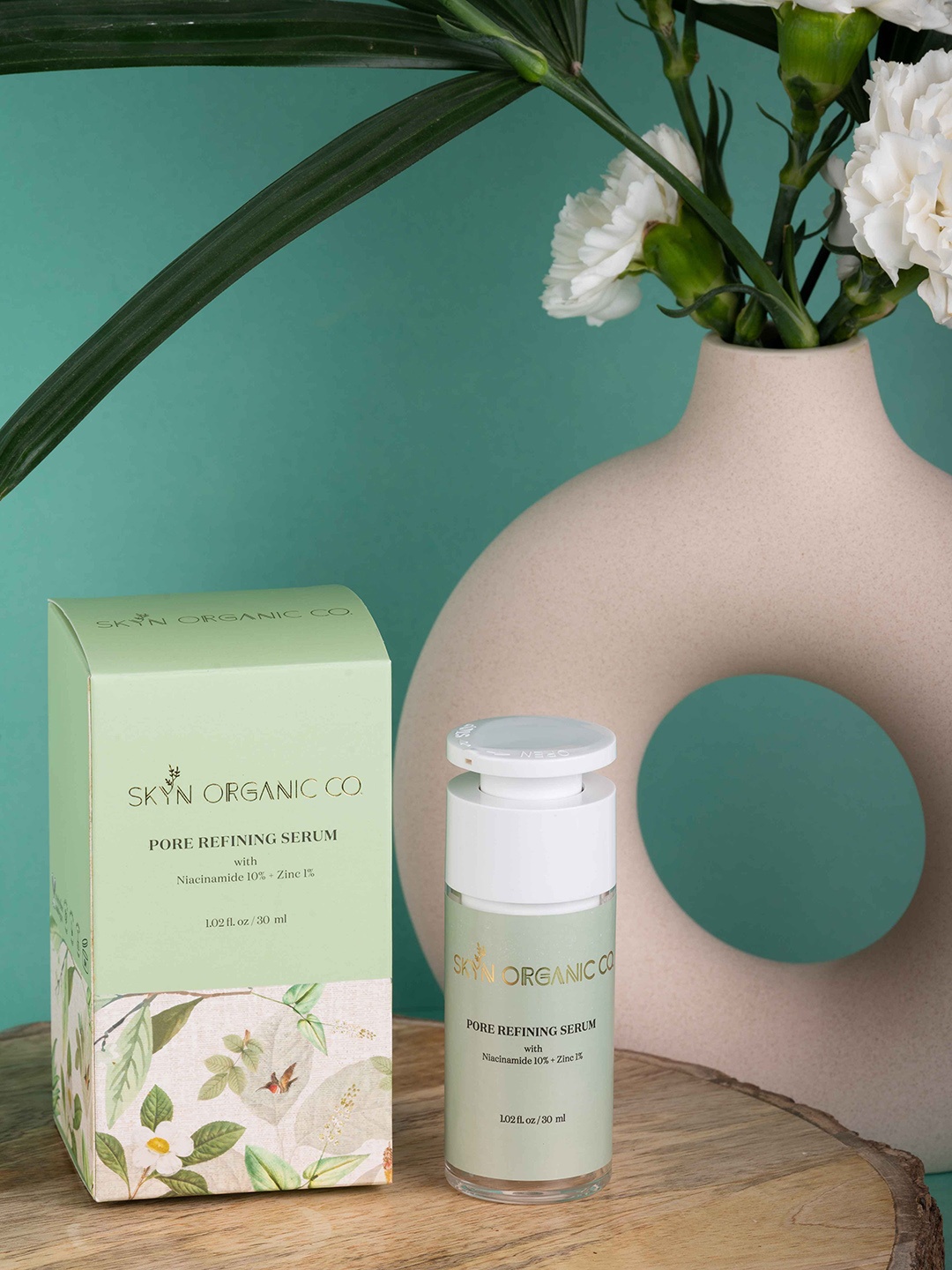 

Skyn Organic Co. Pore Refining Serum with 10% Niacinamide & 1% Zinc - 30 ml, Green