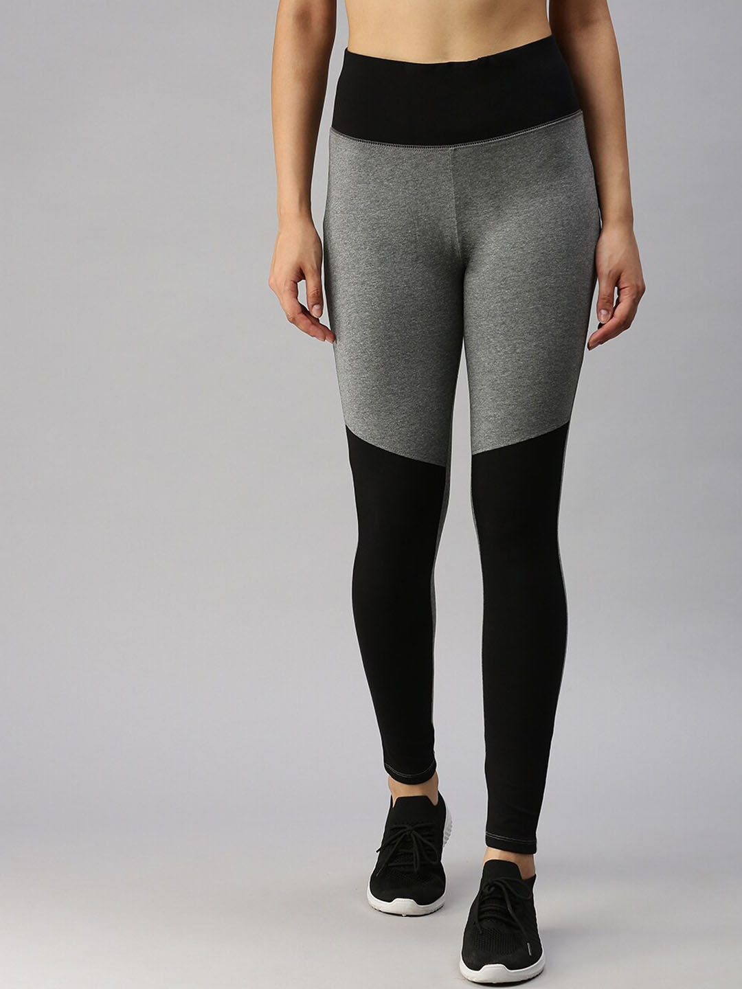 

De Moza Women Charcoal & Grey Melange Colourblocked Tights