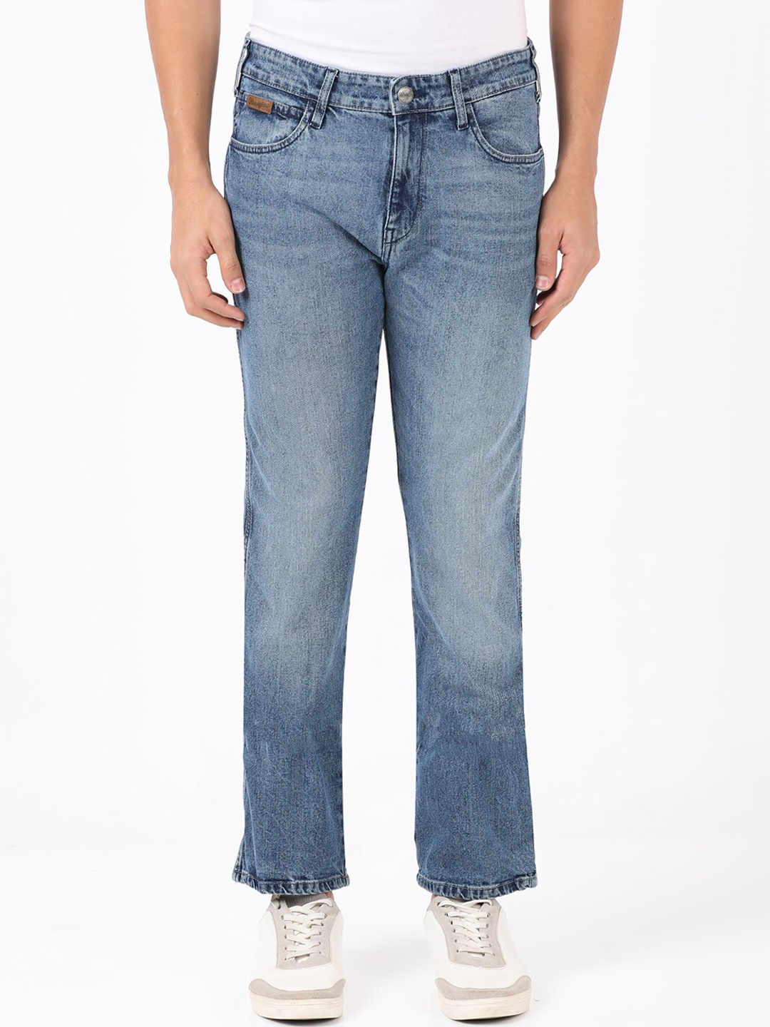 

Wrangler Men Blue Millard Low-Rise Heavy Fade Stretchable Jeans