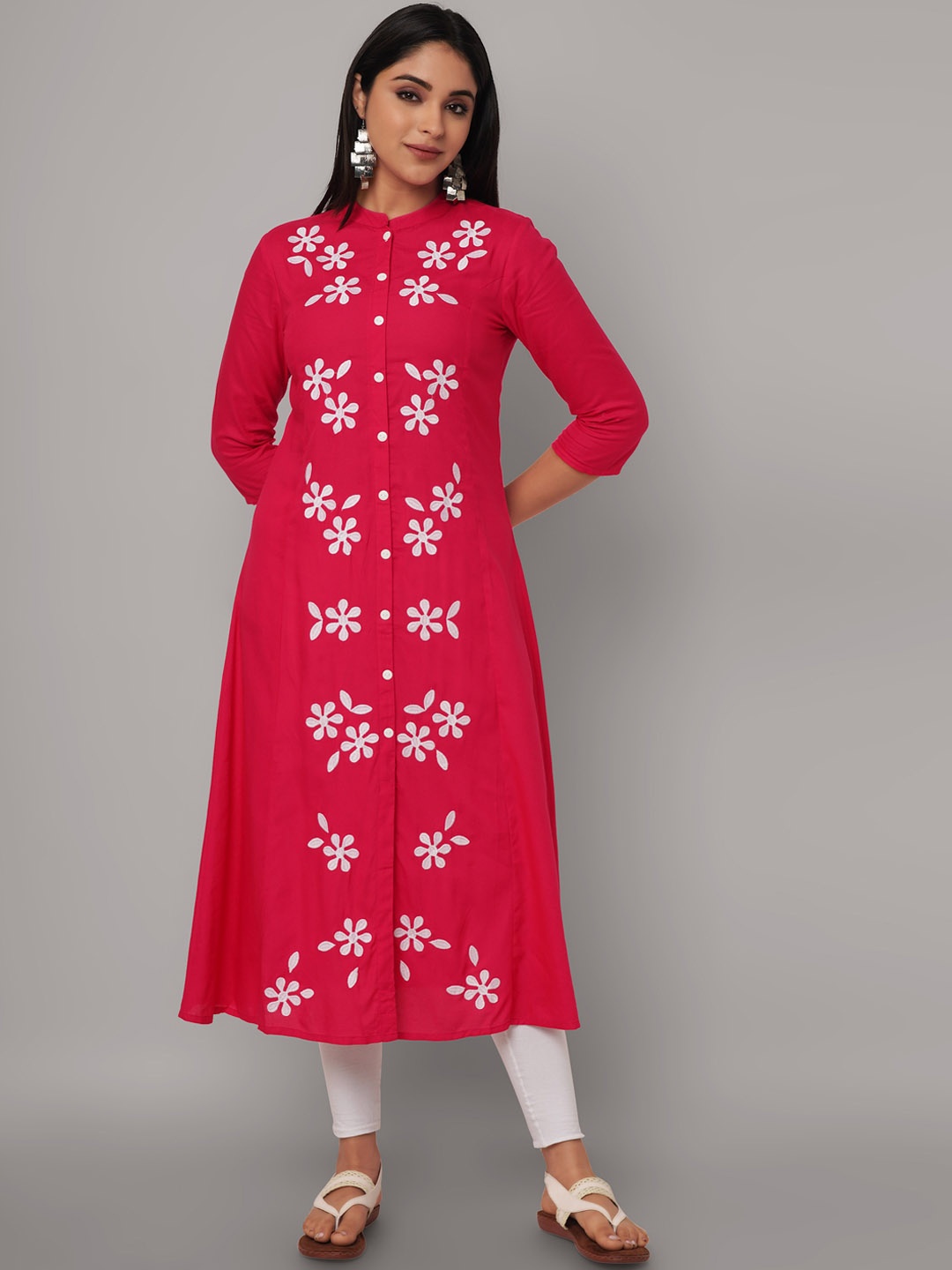 

Ashlee Women Pink Floral Embroidered Kurta