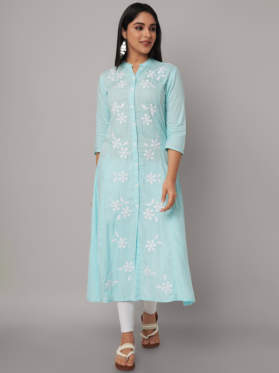 

Ashlee Women Turquoise Blue & White Floral Embroidered Thread Work Kurta