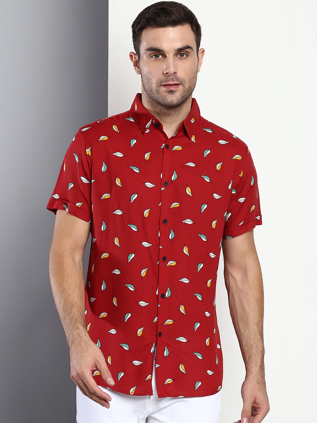 

Dennis Lingo Men Red Slim Fit Printed Casual Shirt