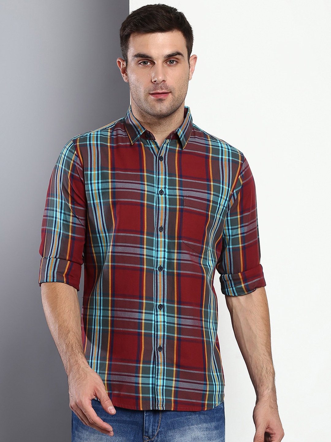 

Dennis Lingo Men Red Slim Fit Tartan Checks Checked Casual Shirt