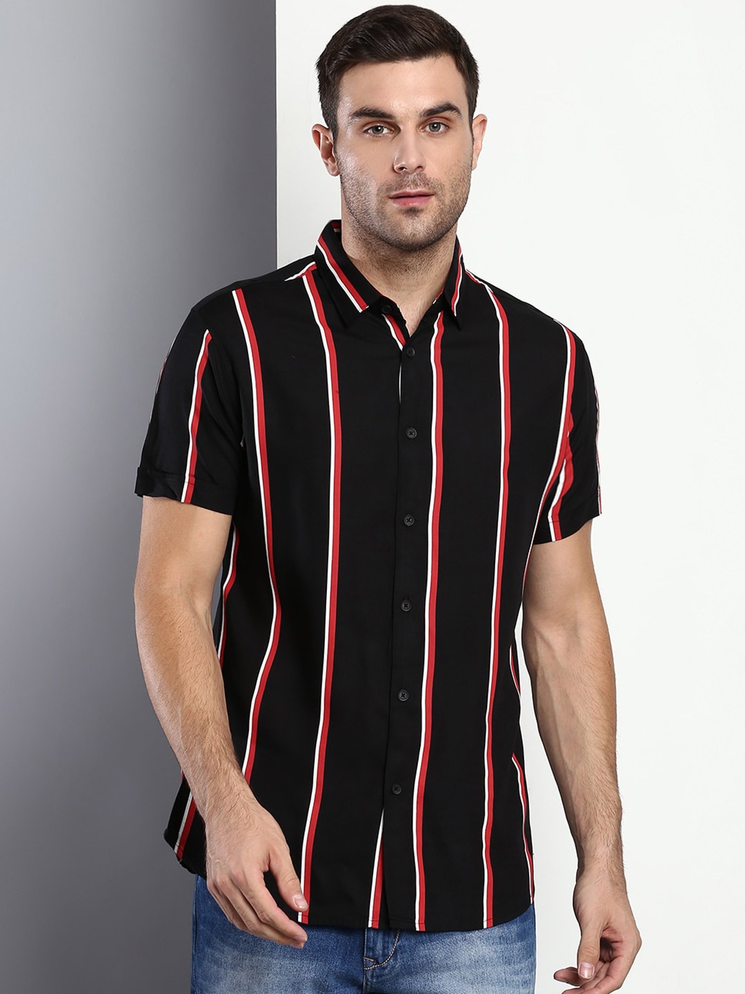 

Dennis Lingo Men Black Slim Fit Striped Casual Shirt
