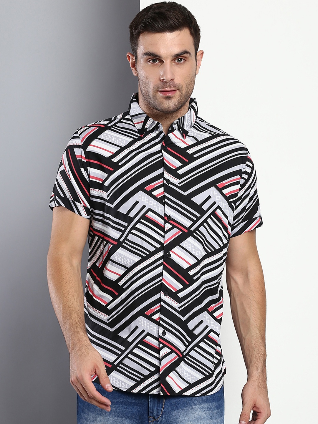 

Dennis Lingo Men Slim Fit Abstract Opaque Printed Casual Shirt, Black