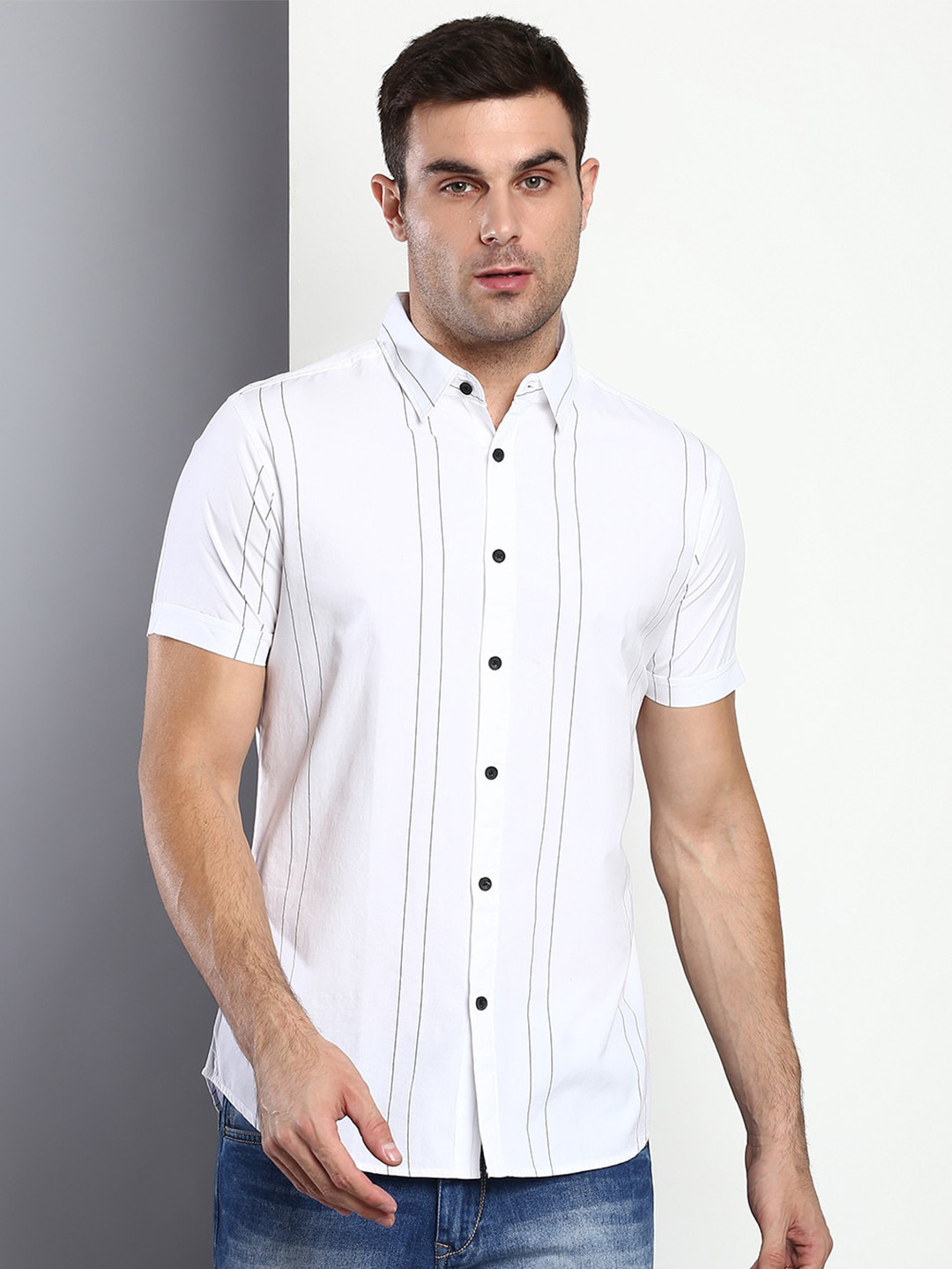

Dennis Lingo Men Modern Slim Fit Vertical Stripes Opaque Casual Shirt, White
