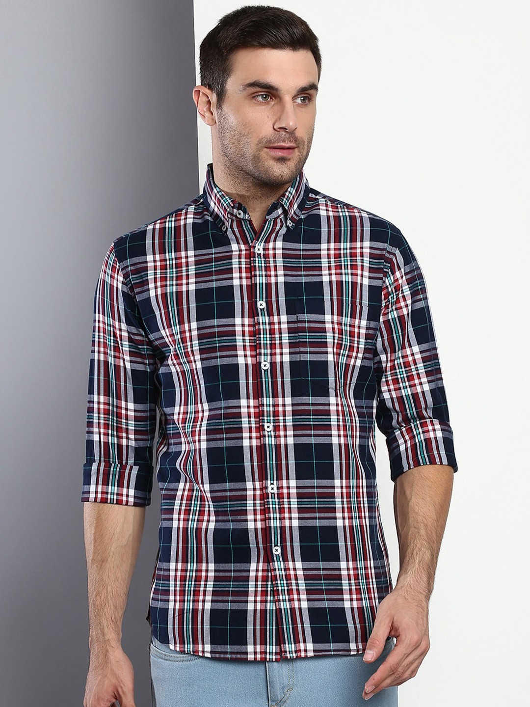 

Dennis Lingo Men Navy Blue Slim Fit Tartan Checks Checked Casual Shirt