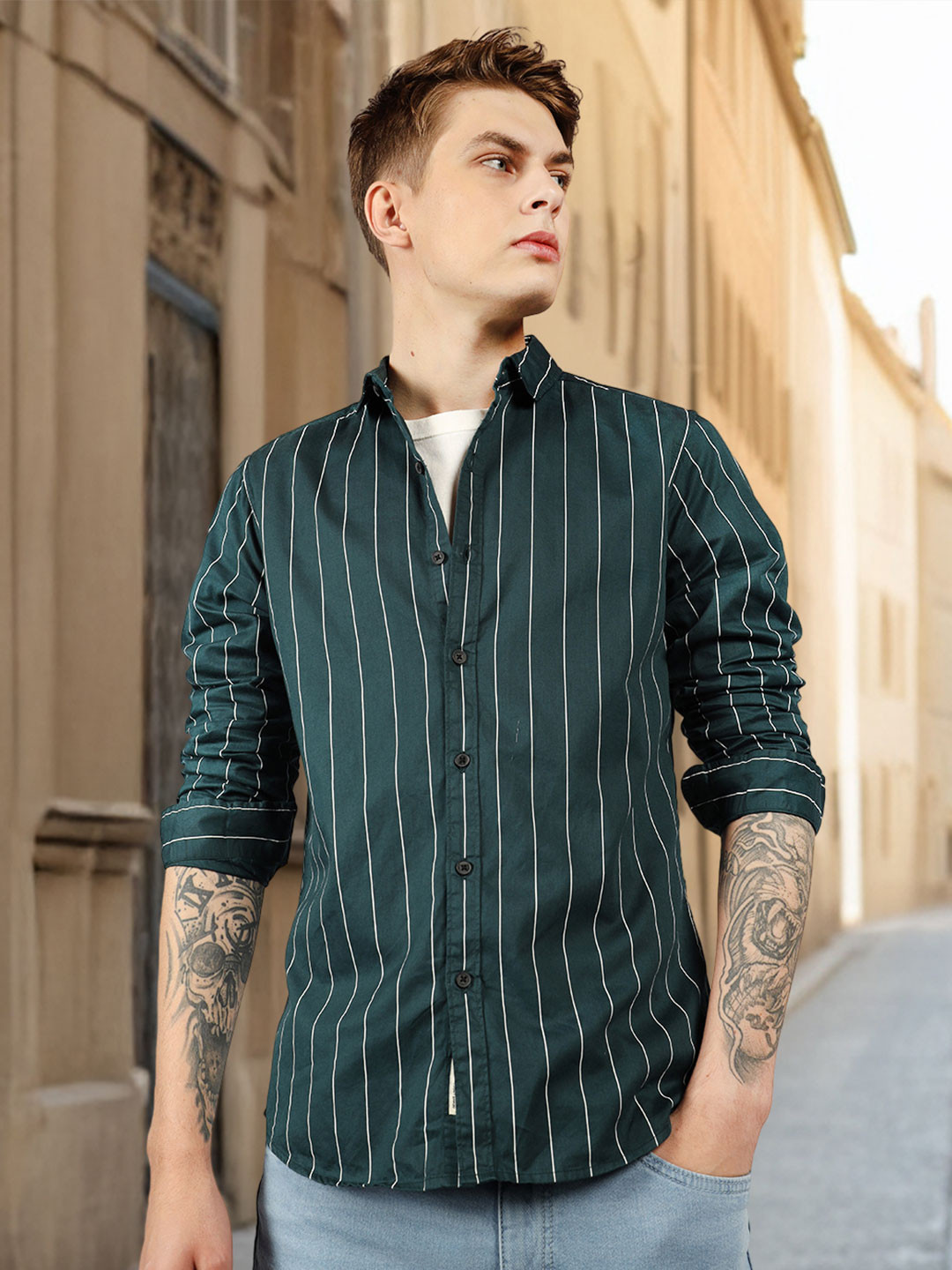 Dennis Lingo Men Green Slim Fit Striped Casual Shirt