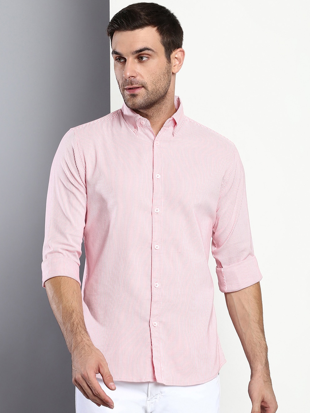 

Dennis Lingo Men Pink Slim Fit Striped Casual Shirt