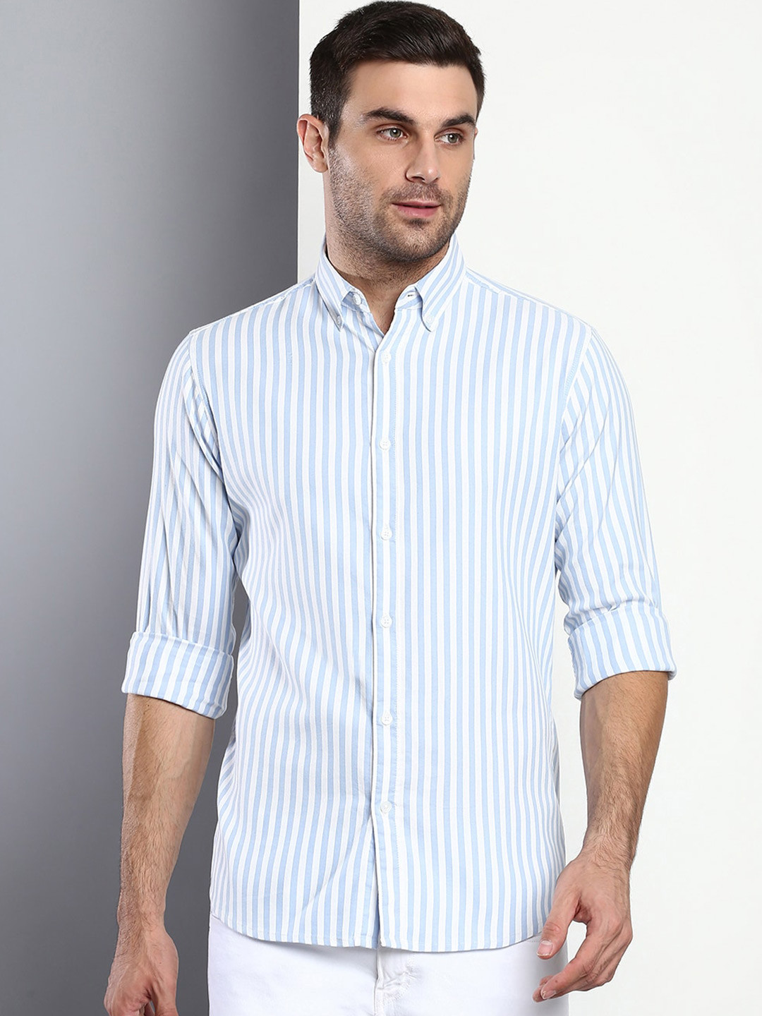 

Dennis Lingo Men Blue Slim Fit Striped Casual Shirt