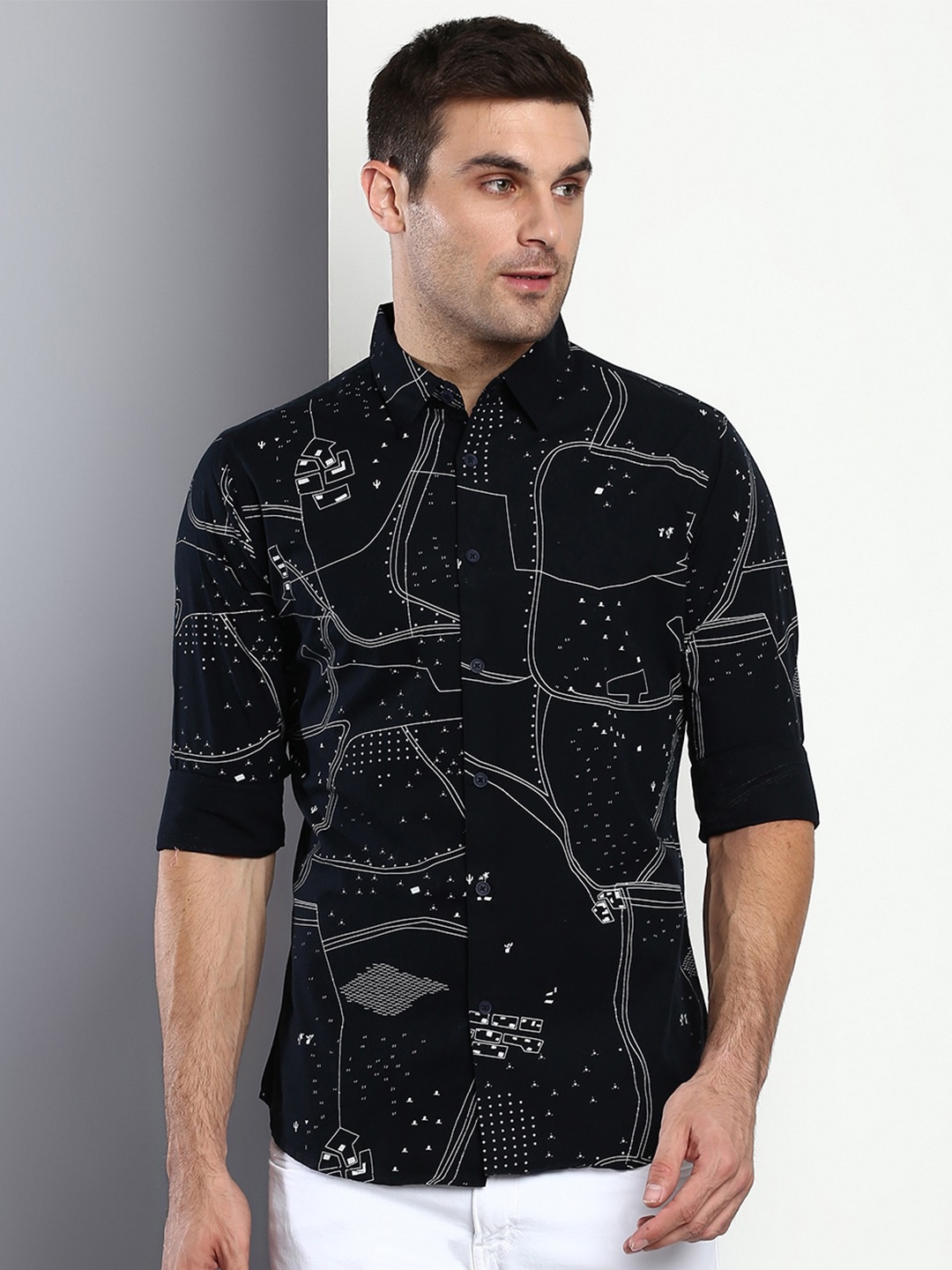 

Dennis Lingo Men Navy Blue Slim Fit Printed Casual Shirt
