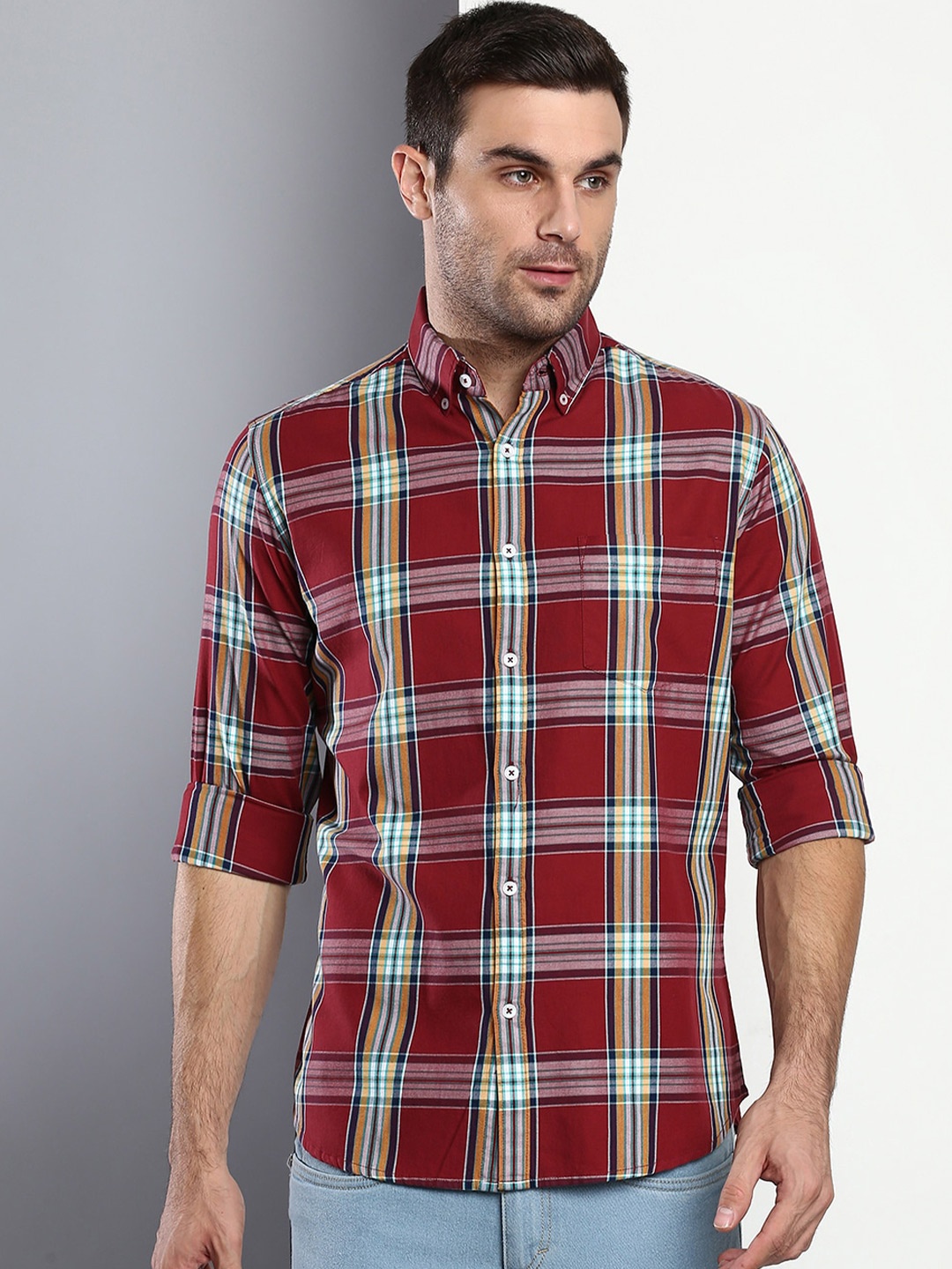 

Dennis Lingo Men Maroon Slim Fit Tartan Checks Checked Casual Shirt