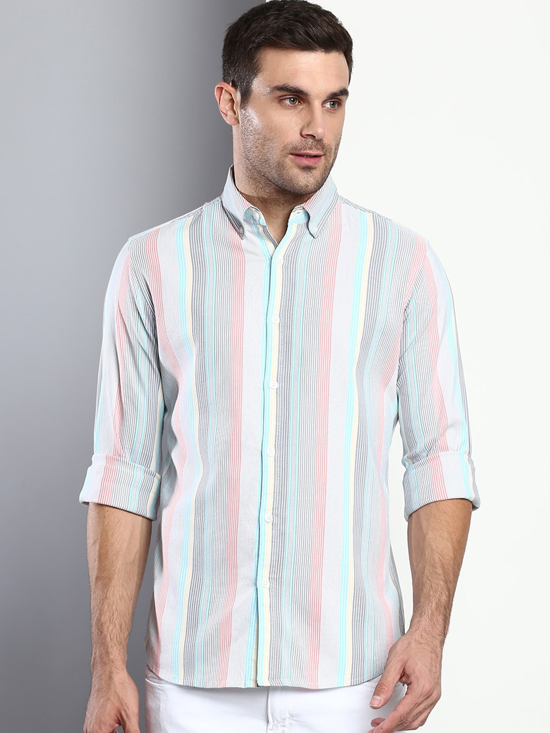 

Dennis Lingo Men Peach-Coloured Slim Fit Striped Casual Shirt