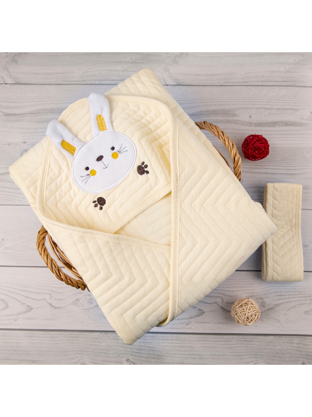 

Baby Moo Kids Yellow Bunny Quilt