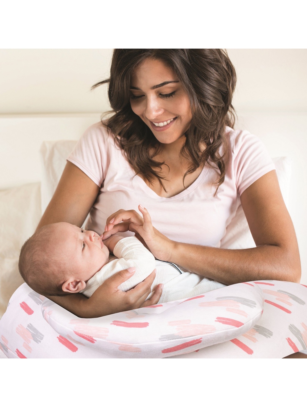 

Baby Moo Infants White & Red Printed Cotton Feeding Pillow