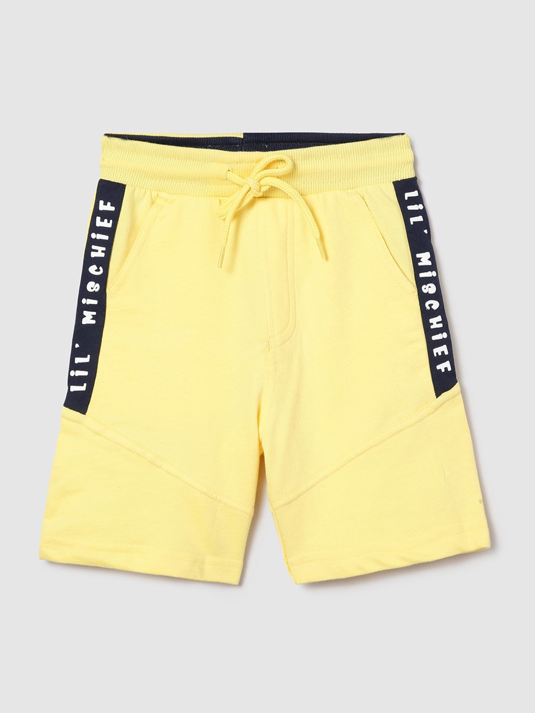 

max Boys Yellow Solid Pure Cotton Shorts