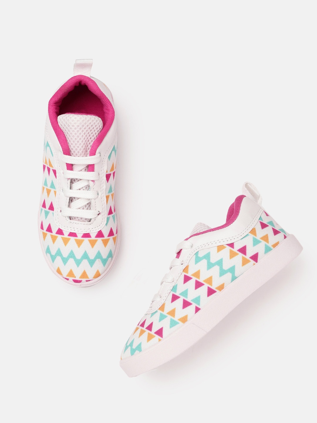 

Sangria Girls White & Pink Geometric Printed Sneakers