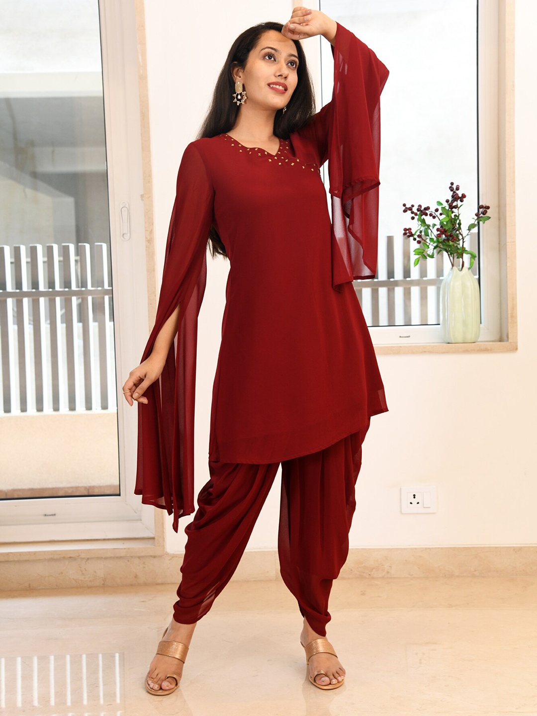 

mulmul.com Women Maroon Angrakha Kurta with Dhoti Pants & With Dupatta