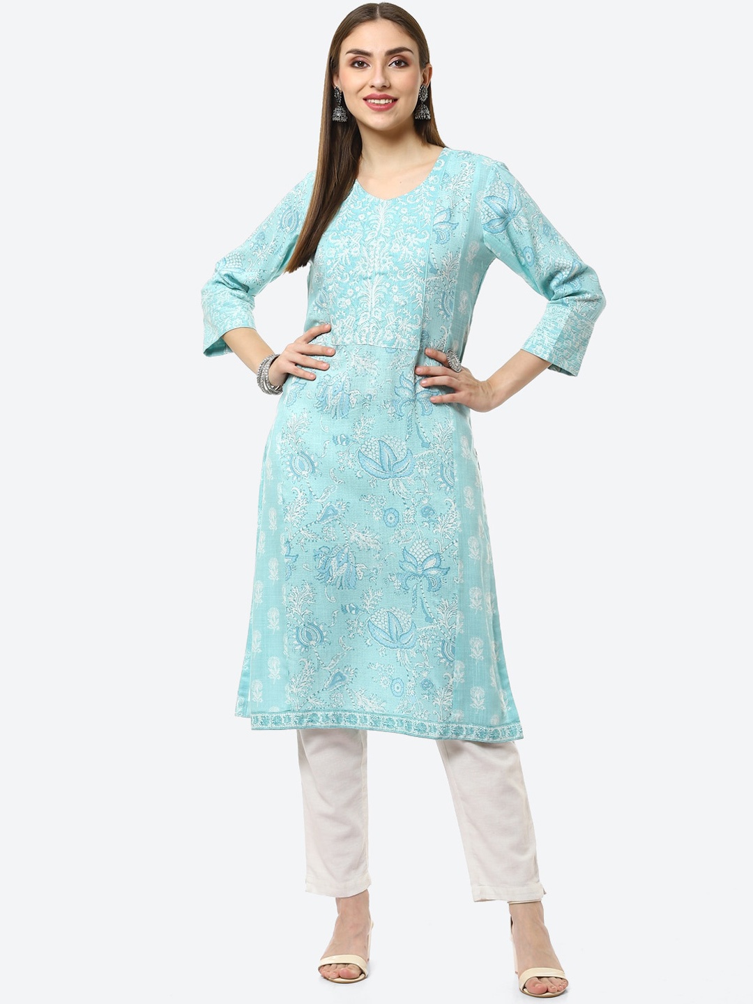 

Biba Women Turquoise Blue & White Floral Printed Chikankari Kurta