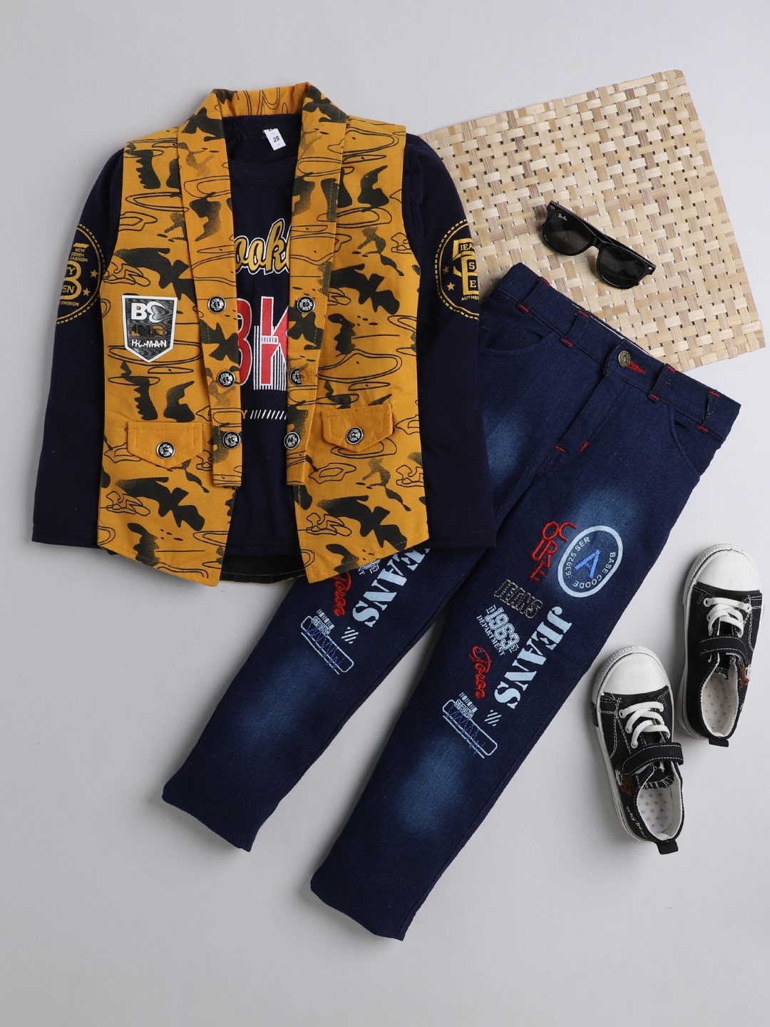 

DKGF FASHION Boys Yellow & Navy Blue Printed T-shirt with Trousers & Sleeveless Shirt