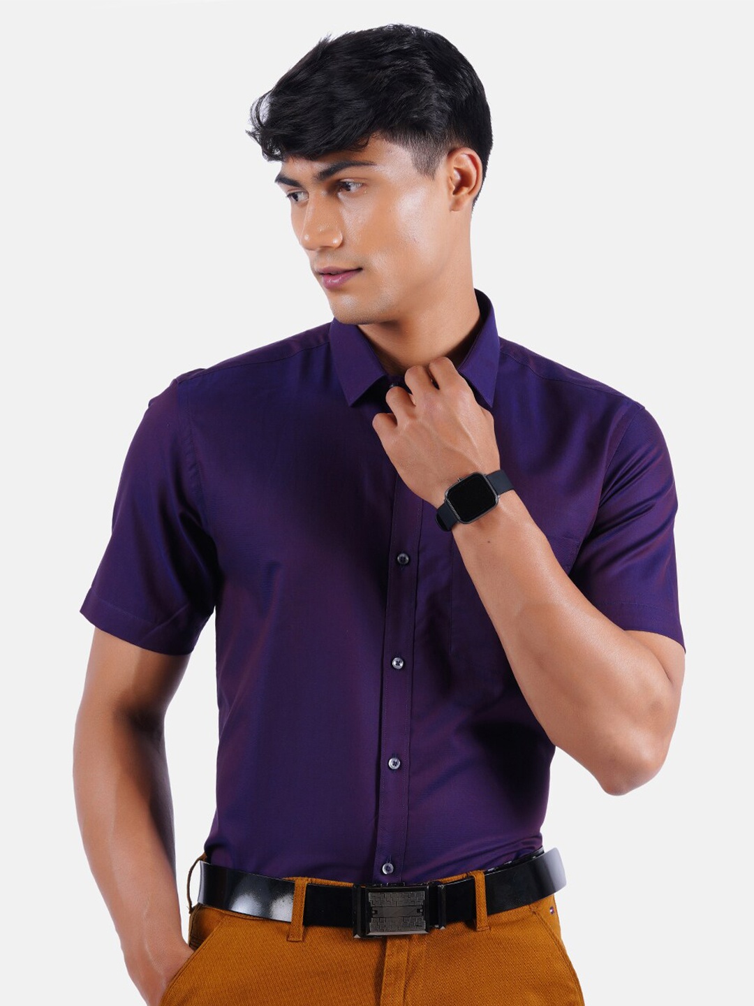 

Ramraj Men Purple Pure Cotton Formal Shirt