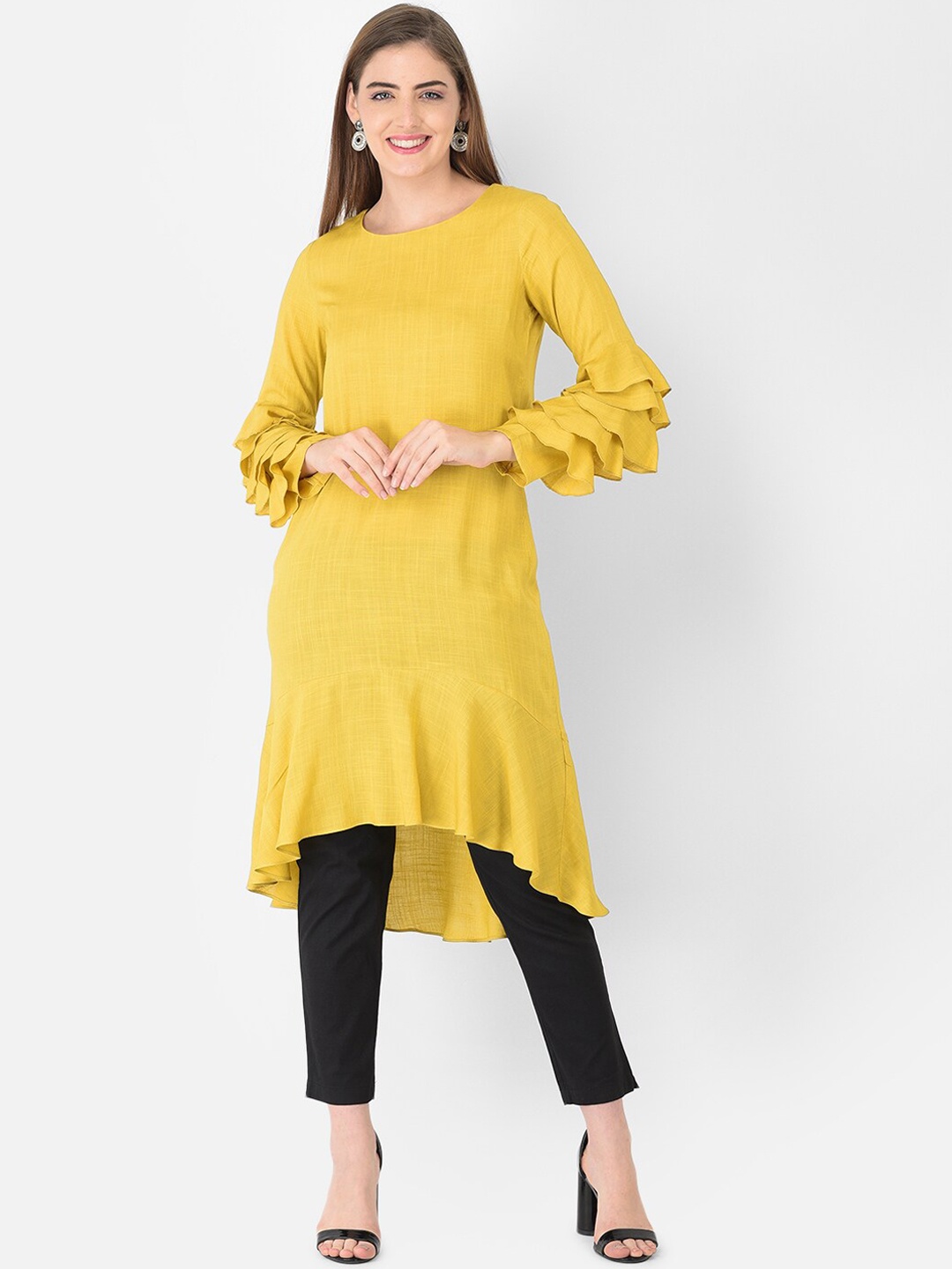 

Ojjasvi Women Mustard Yellow Flared Sleeves Kurta