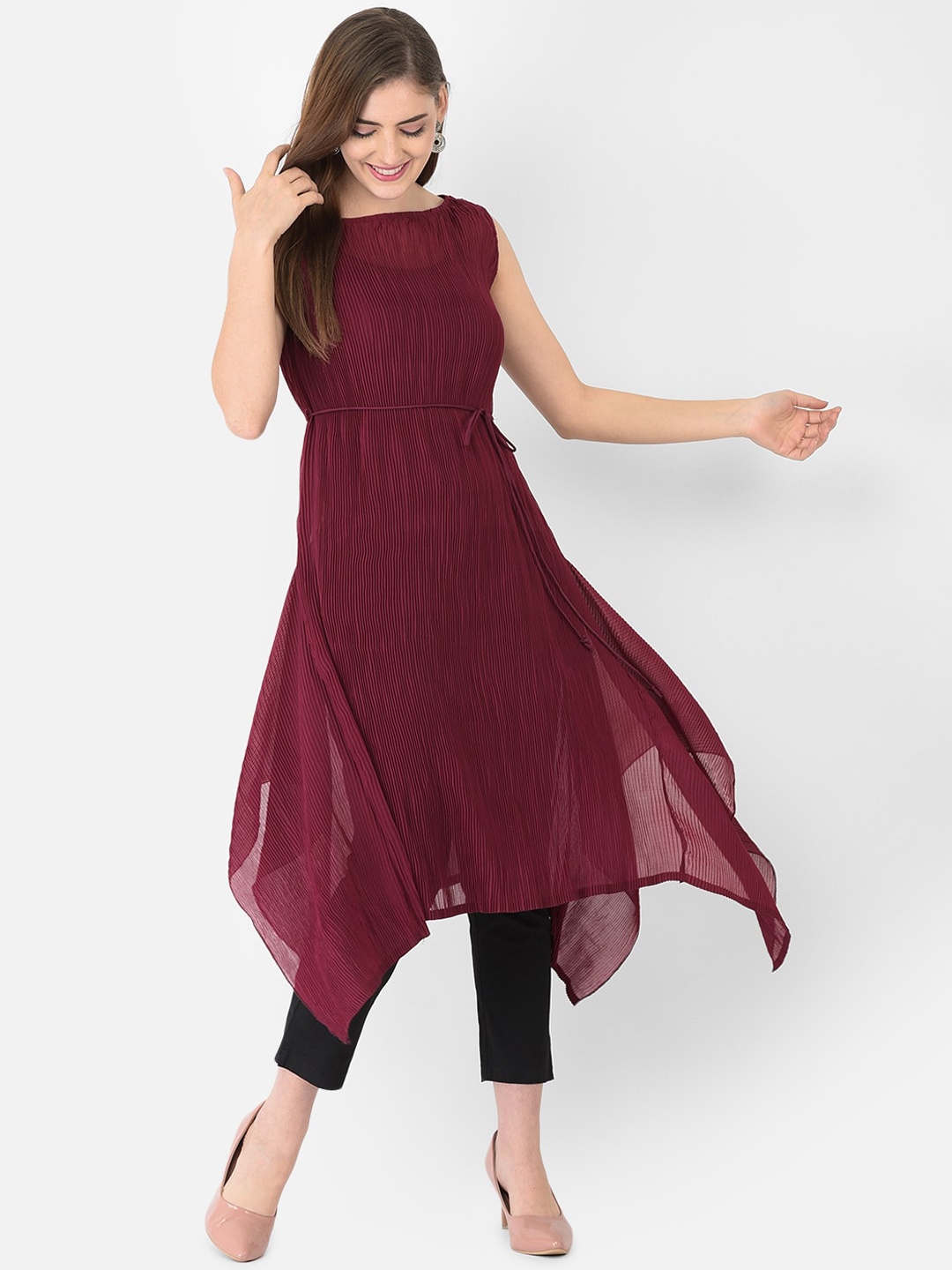 

Ojjasvi Women Burgundy Georgette Asymmetrical Kurta