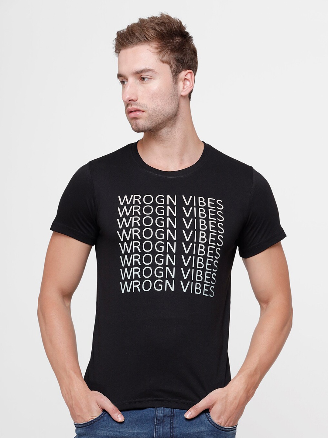 

WROGN Men Black & White Typography Printed Monochrome Slim Fit T-shirt