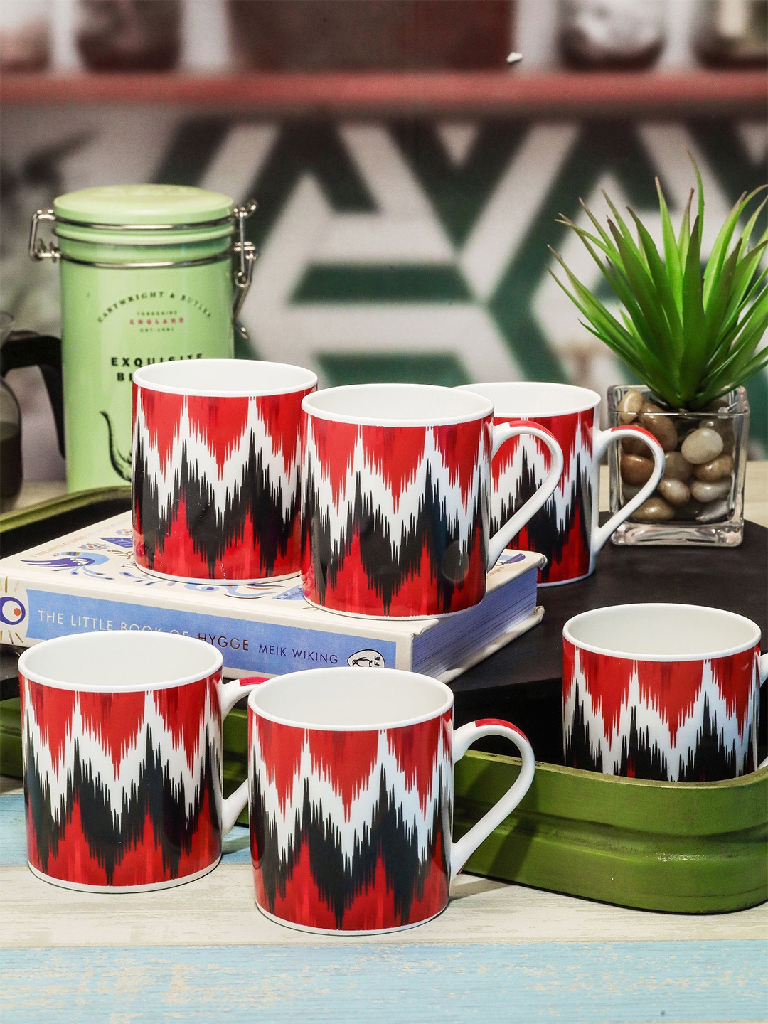 

GOODHOMES Set of 6 White & Red Printed Bone China Glossy Mugs Cups and Mugs