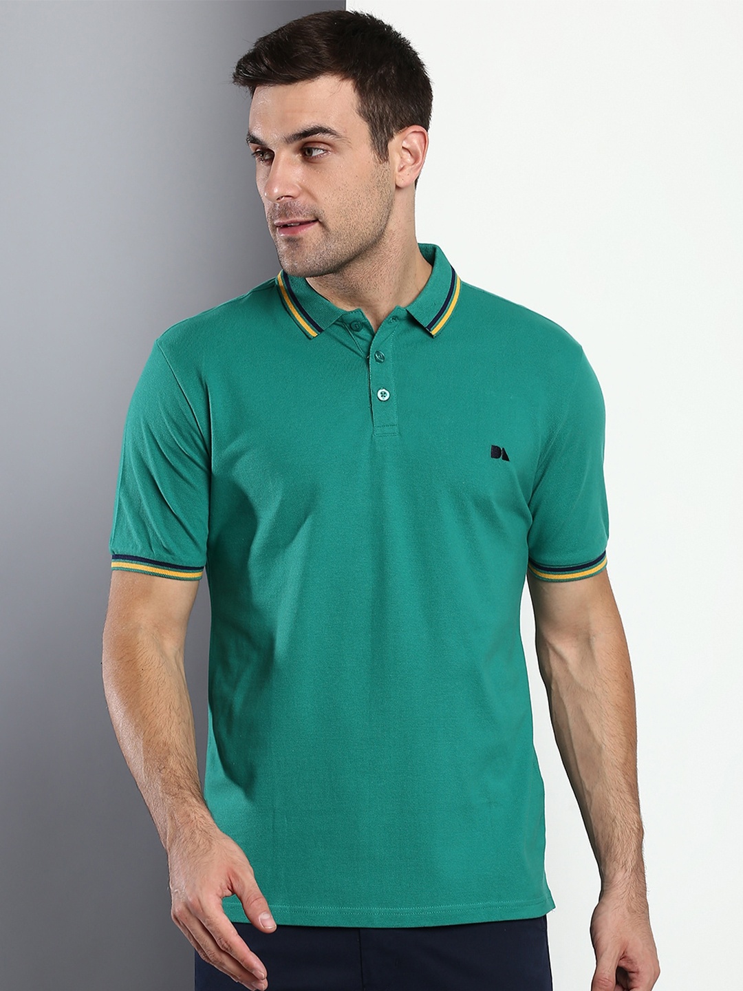 

Dennis Lingo Men Green & Yellow Polo Collar Slim Fit T-shirt