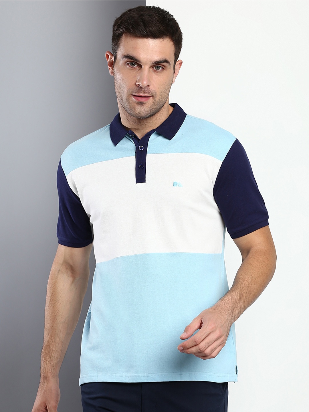 

Dennis Lingo Men Navy Blue & Blue Colourblocked Polo Collar Slim Fit T-shirt