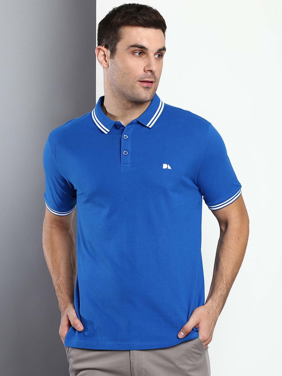 

Dennis Lingo Men Blue Polo Collar Slim Fit T-shirt
