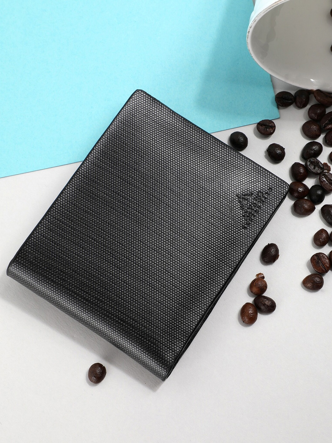 

Alvaro Castagnino Men Black Leather Two Fold Wallet