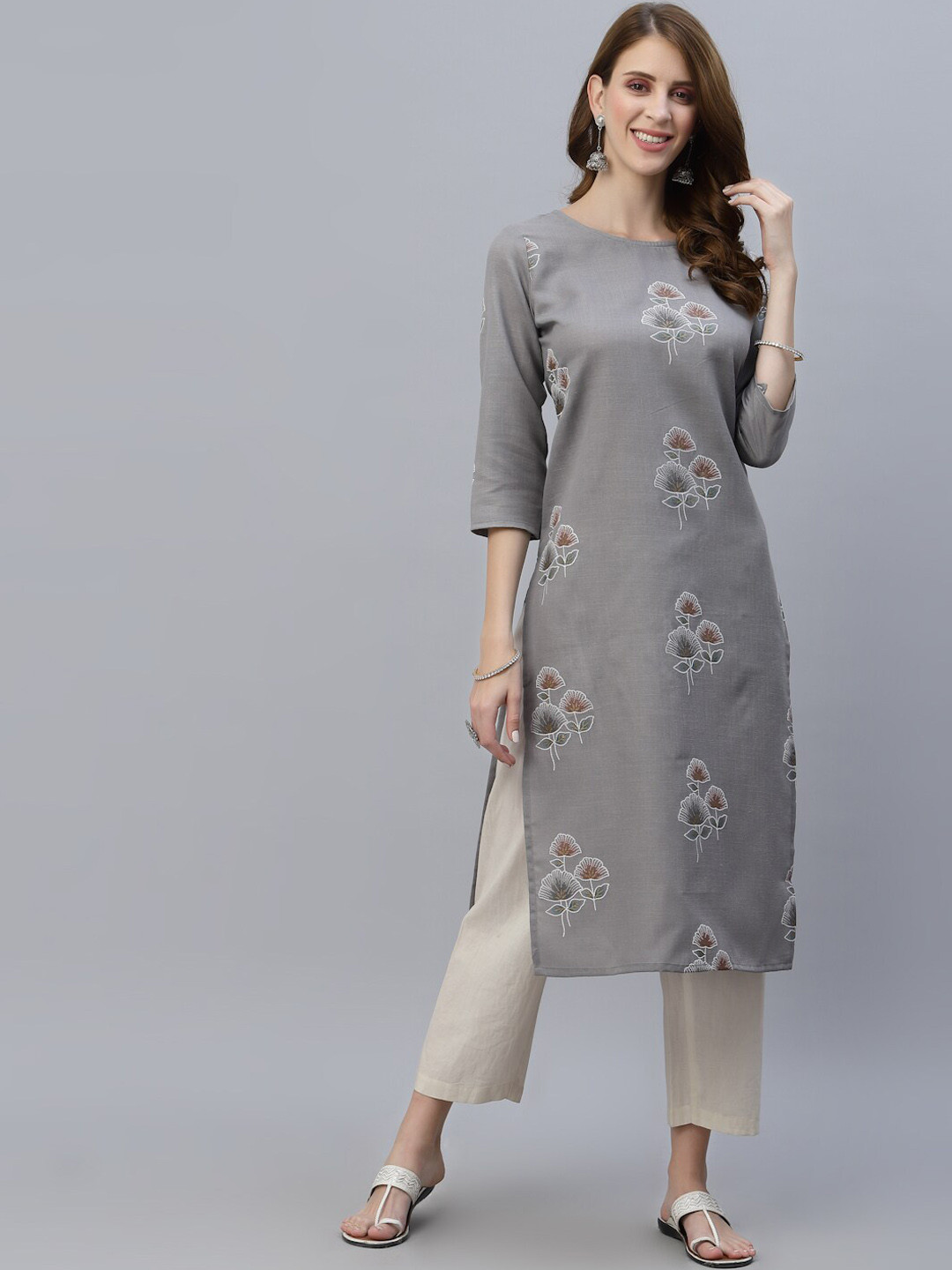 

SANISA Women Grey Floral Printed Round Neck Straight Kurta