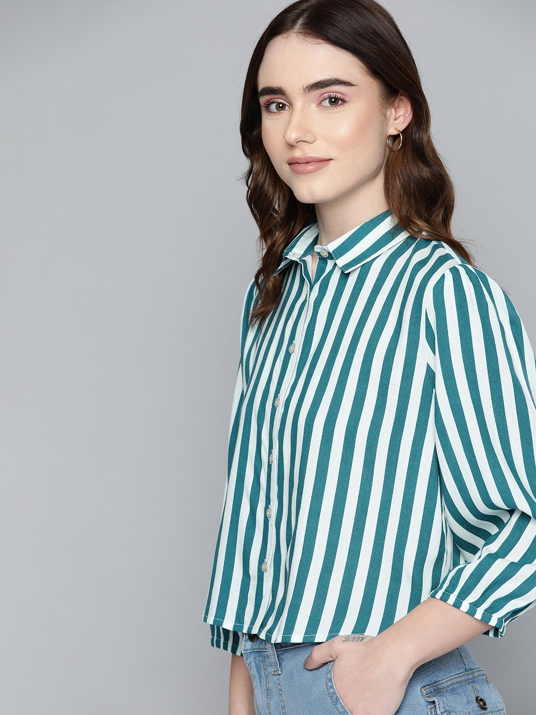

Harvard Women White & Green Striped Puff Sleeves Casual Shirt